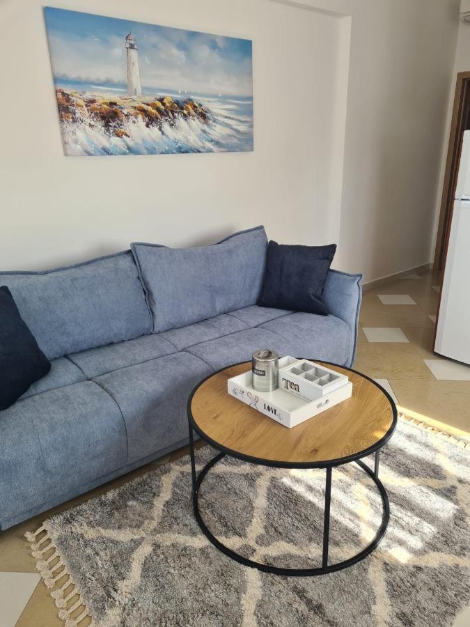 Apartmani Ruzmarin Vir Exteriör bild